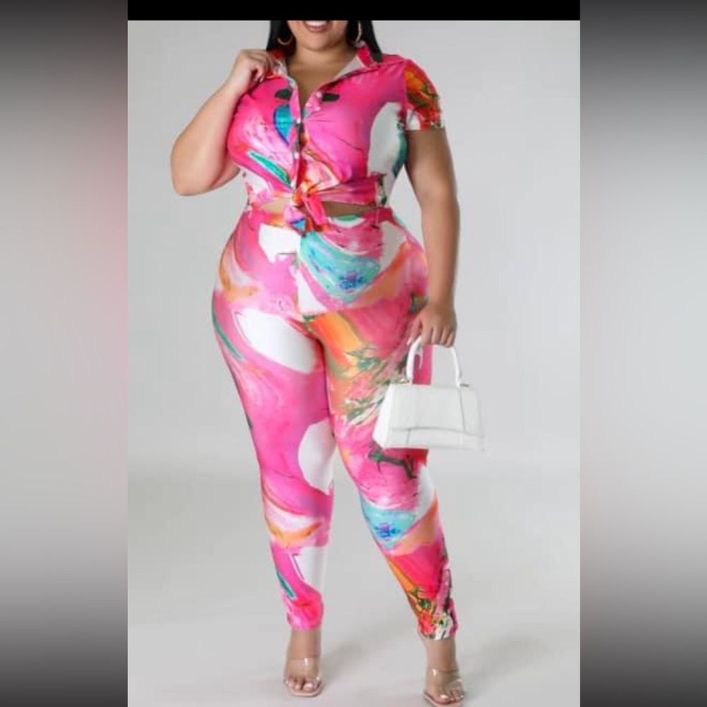 NWT Plus Size Colorful Top & Leggings Set
